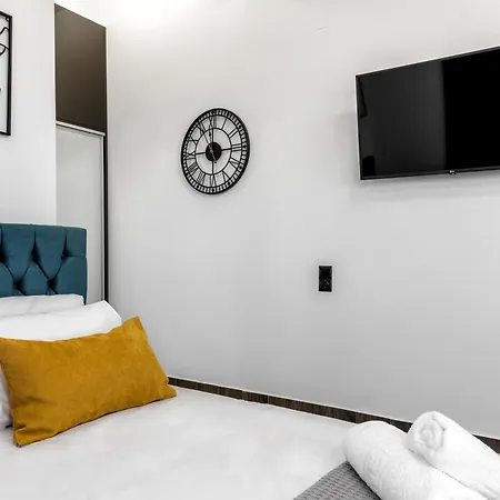 Apartment Seaside In Agkisaras 2 *