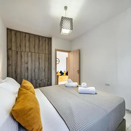 Seaside In Agkisaras 2 *