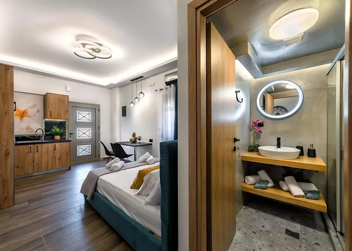 Seaside In Agkisaras 2